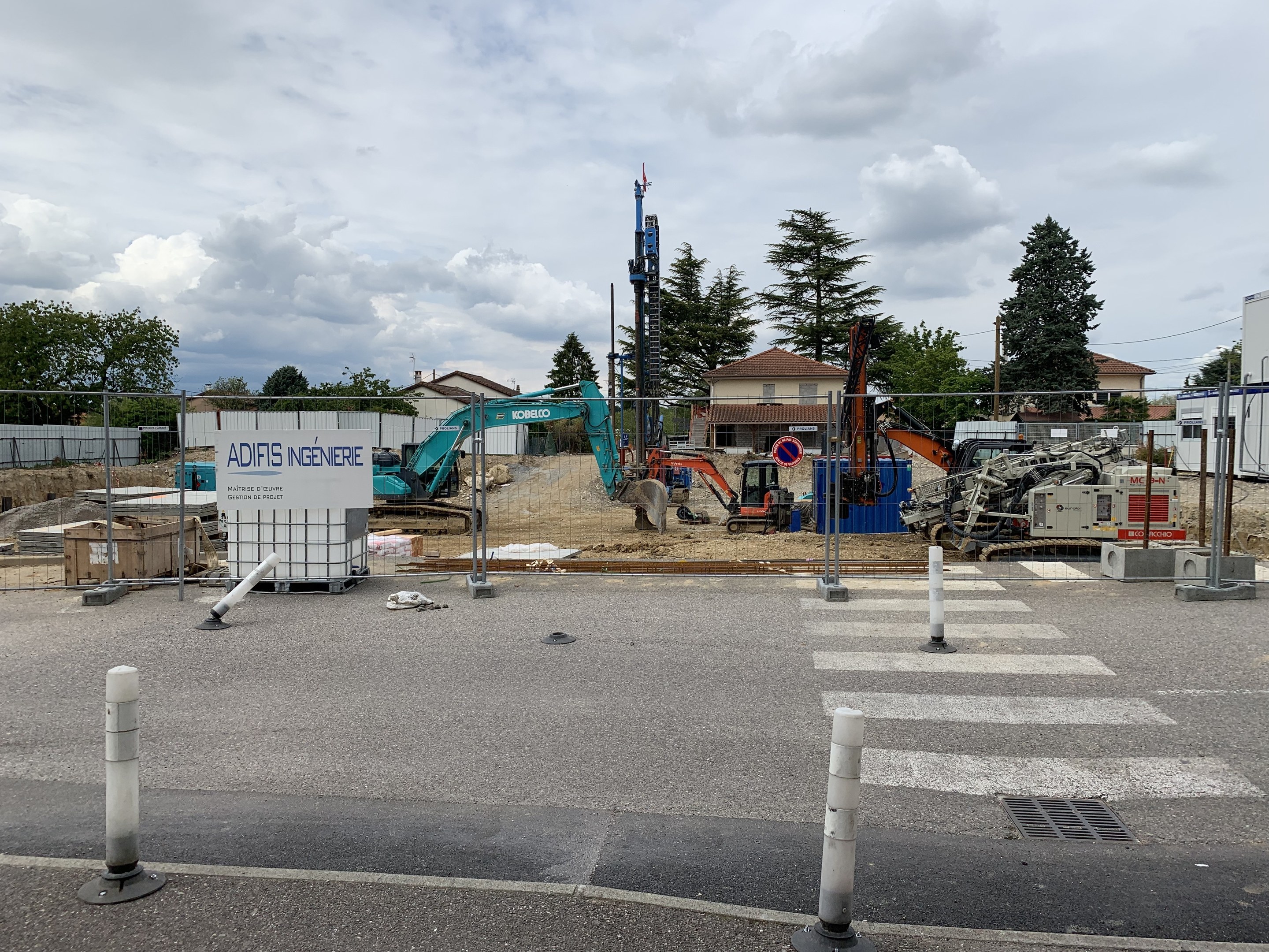 Lazatin beäugt Beschaffung moderner Rettungsausrüstung