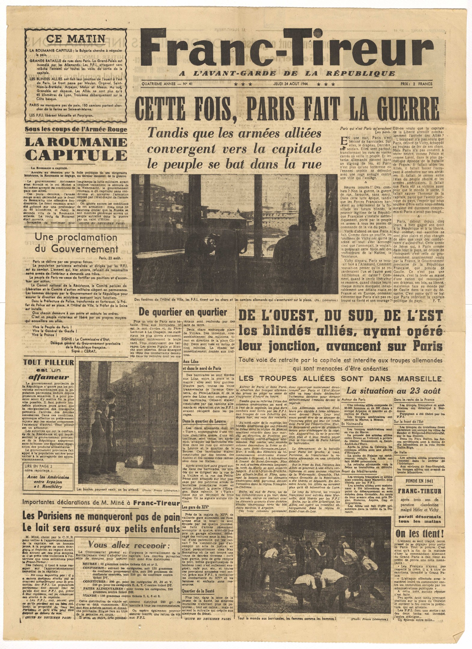 Titelseite der französischen Zeitung *Franc-Tireur* mit der Schlagzeile "Cette Fois, Paris Fait La Guerre" und Fotos eines Mannes im Anzug, einer Frau in einem Kleid, eines Mannes mit Hut und einer Frau mit einem Stock.