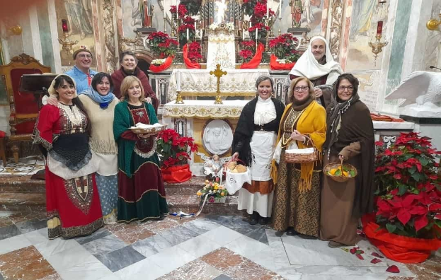 Himmlische Bühne & Segen-Gondel: Kirchen laden zum Hessentag ein