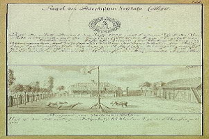 Schwarz-weißer Abzug des ersten Entwurfs der deutschen Verfassung mit einer handgezeichneten Straßenszene einschließlich eines Fahnenmastes, Gebäude, Bäume und Himmel.