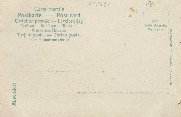 Eine alte Postkarte mit einem blauen Stempel, Text und einem Barcode, der darauf hinweist, dass sie aus Deutschland stammt.