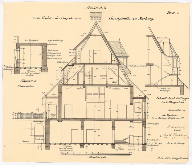 Schwarz-weißes Architekturzeichnung eines Hauses mit zahlreichen Fenstern und einem Dach, das als erstes Haus in Deutschland bezeichnet wird, begleitet von detaillierten Plänen und Text.